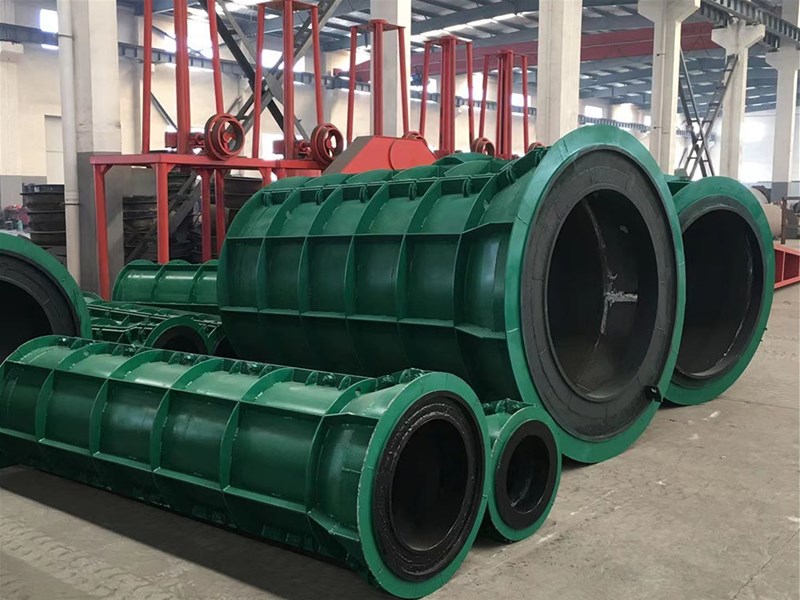 水泥制管機的生產制造過程該注意什么？